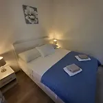 Smokvina Апартаменты Bogomolje