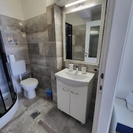 Apartment Hidden Gem - Beachfront