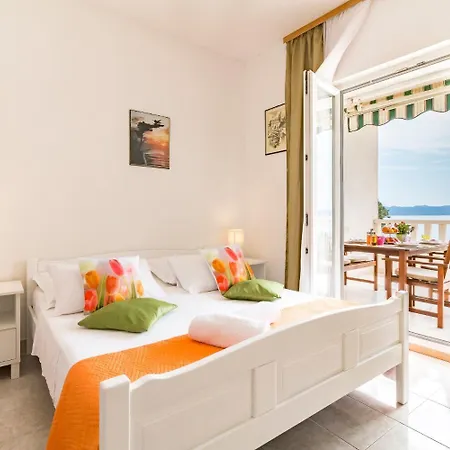 Hidden Gem - Beachfront