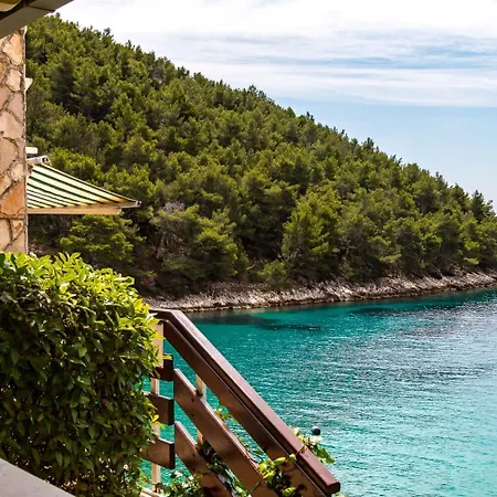 Apartment Hidden Gem - Beachfront